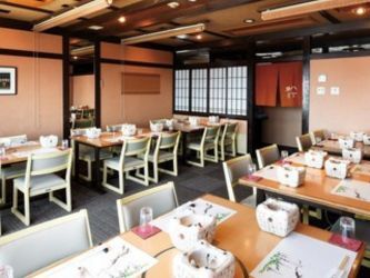 【個室】南アルプスの間
最大26名様でご利用いただけます。