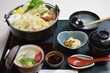 鍋焼きうどん　ミニ海鮮丼