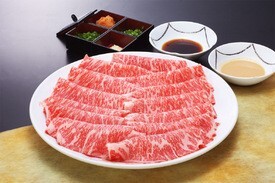 当店自慢のしゃぶしゃぶを特製胡麻だれで。
とろける美味しさをお楽しみ下さい。